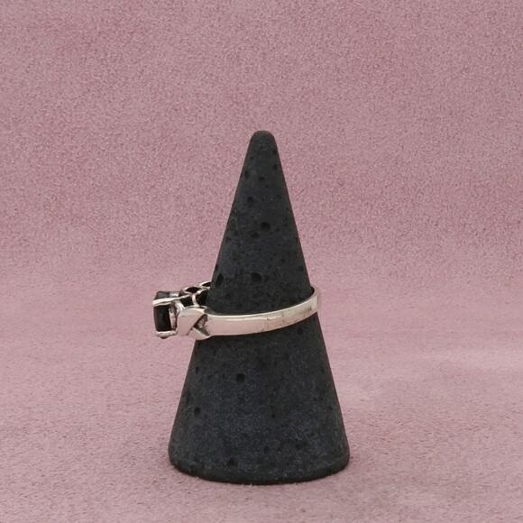 sterling silver oval-cut blue sapphire x ring size 6.75 - Picture 2 of 3